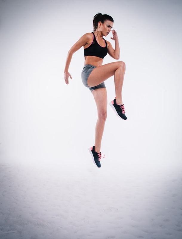 The “Burn 1000 Calories In 10 Minutes Anywhere” Workout - picture 3