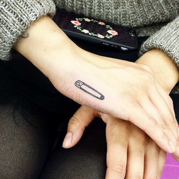 These 30 Tiny Tattoos Prove Bigger Is Not Always Better - picture 21
