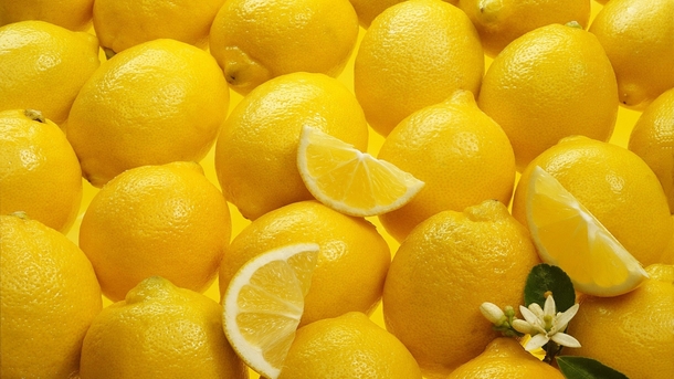These 5 Natural Ingredients Will Help Your Receding Gums Grow Back - picture 7