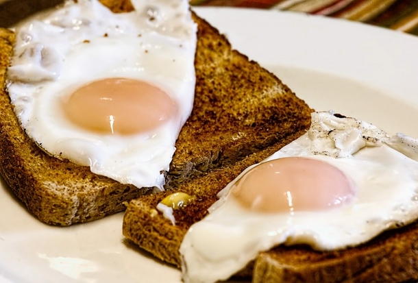 These nine things happen to your body when you eat two eggs a day. I’d have never believed No. 3. - picture 2