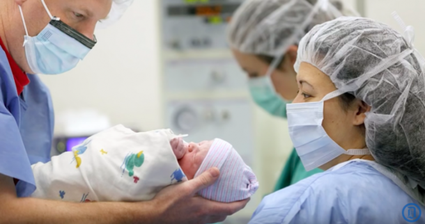 These Two Sisters Had Twins On The Exact Same Day, Now Here's The Crazy Part... - picture 5