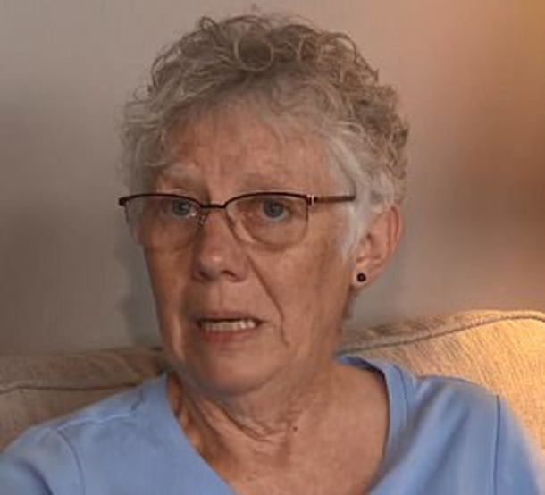 They Forced This Grandma Off The Plane Because She Asked The Attendant One Simple Question... - picture 3