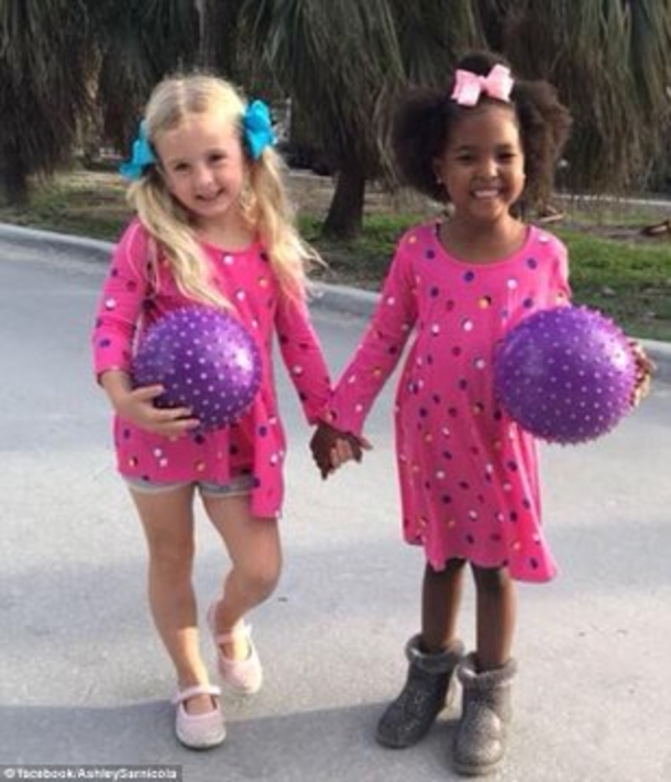 They insist that they are twins and have the perfect response for anyone who disagrees - picture 2