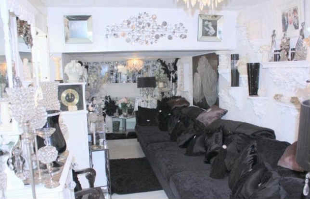 They Kept Dropping The Price But Still Couldn’t Sell. When I Looked Inside, I Knew Why [6 PHOTOS] - picture 6