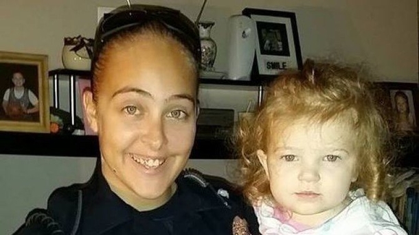 Things Take Tragic Turn After Officer Takes 3-Year-Old In Patrol Car With Her - picture 3