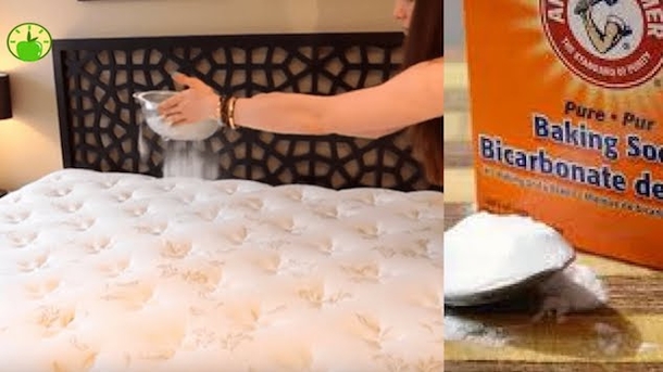 This 5-Step Method Will Teach You How To Clean Your Mattress - picture 5
