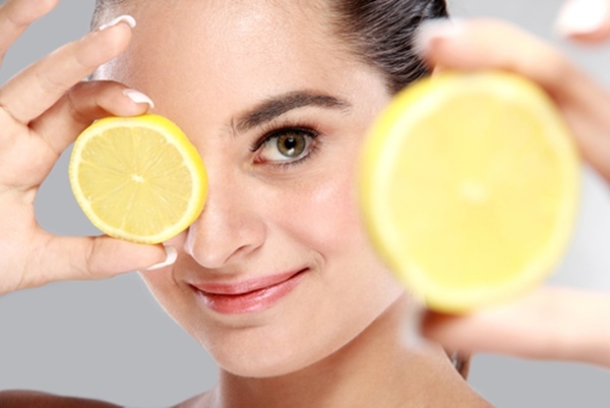 This Homemade Lotion Will Remove Wrinkles, Freckles And Dark Spots Quickly! - picture 2