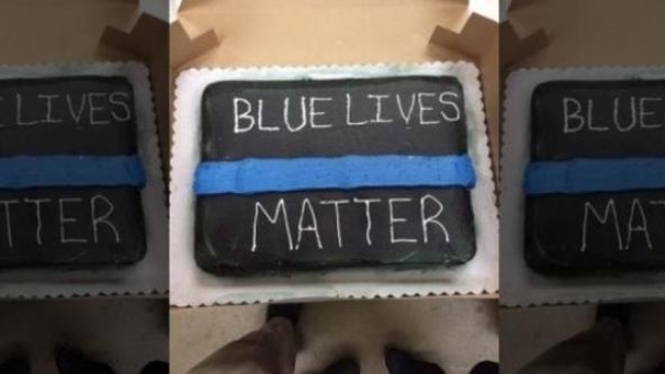 This Is The Cake Walmart Workers Refused To Make For A Police Officer - picture 3
