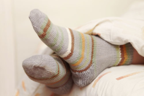 This Is What It Means If You Choose To Sleep With Socks On - picture 2