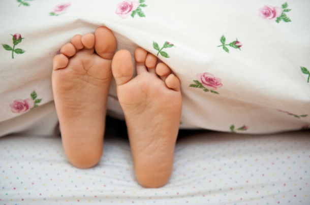 This Is What It Means If You Choose To Sleep With Socks On - picture 3