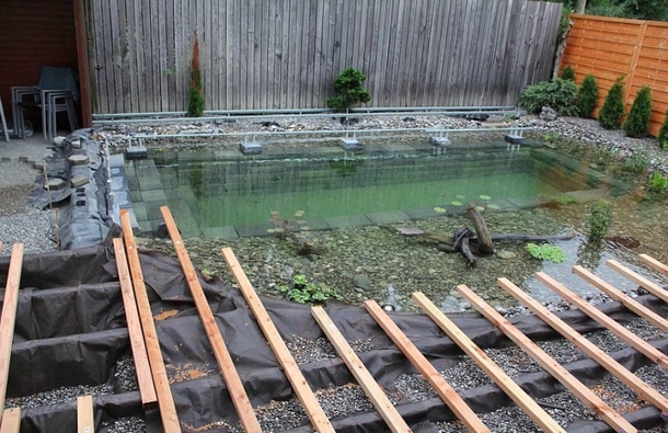 This Looks Like Just An Ordinary Pool But Wait Until You See When It Overflows. WOW! - picture 15