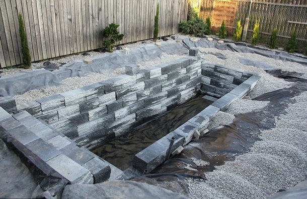 This Looks Like Just An Ordinary Pool But Wait Until You See When It Overflows. WOW! - picture 7