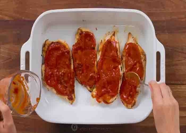 This Pizza Chicken Recipe That Will Have Your Taste Buds Begging for More - picture 3