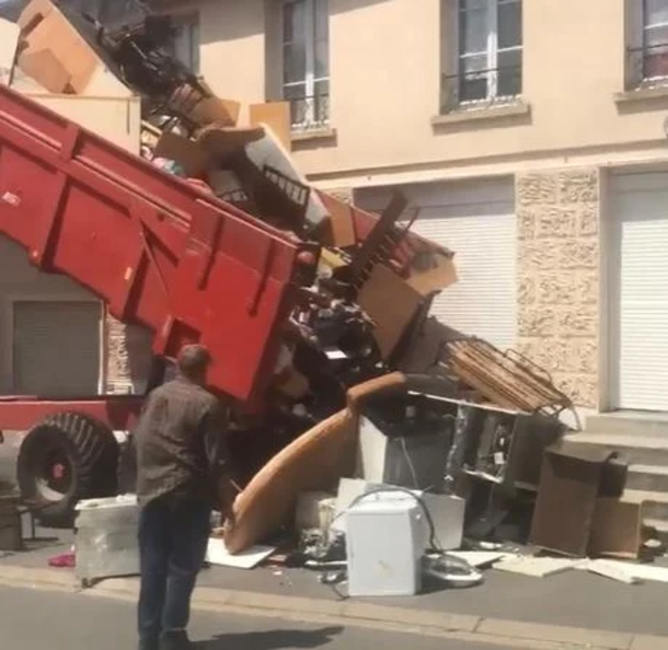 This rental property was a disaster so landlord teaches rude tenants a valuable lesson - picture 11