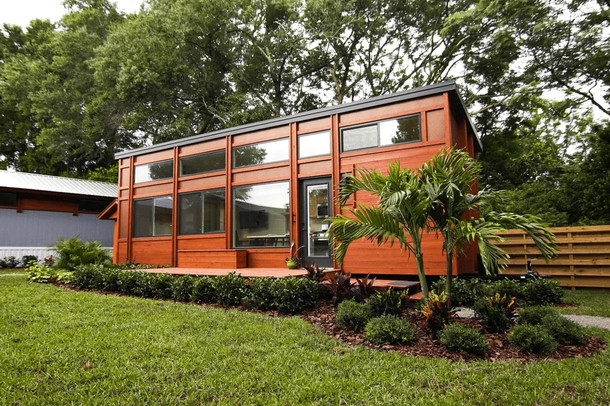 This small eco-friendly village in Florida is a cool and cheap alternative to apartment living, check this out! - picture 4