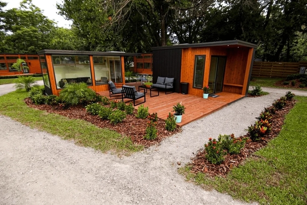 This small eco-friendly village in Florida is a cool and cheap alternative to apartment living, check this out! - picture 5