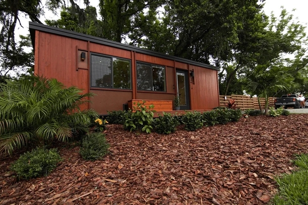This small eco-friendly village in Florida is a cool and cheap alternative to apartment living, check this out! - picture 6
