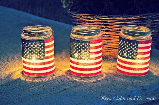 This Tutorial Will Show You How To DIY Patriotic Luminaries Out Of Old Pickle Jars - picture 4