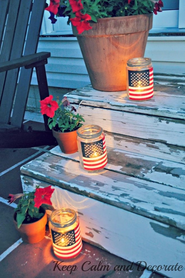 This Tutorial Will Show You How To DIY Patriotic Luminaries Out Of Old Pickle Jars - picture 5