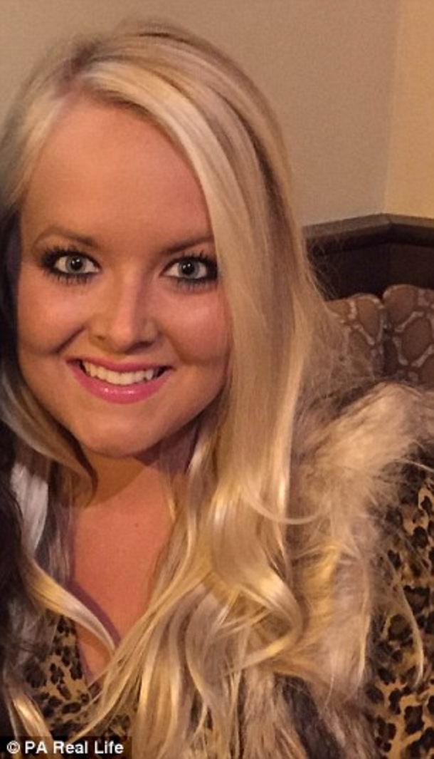 This Woman Is Warning Everyone About A Dangerous ‘Ordinary’ Habit That Caused A Hole In Her Face - picture 9