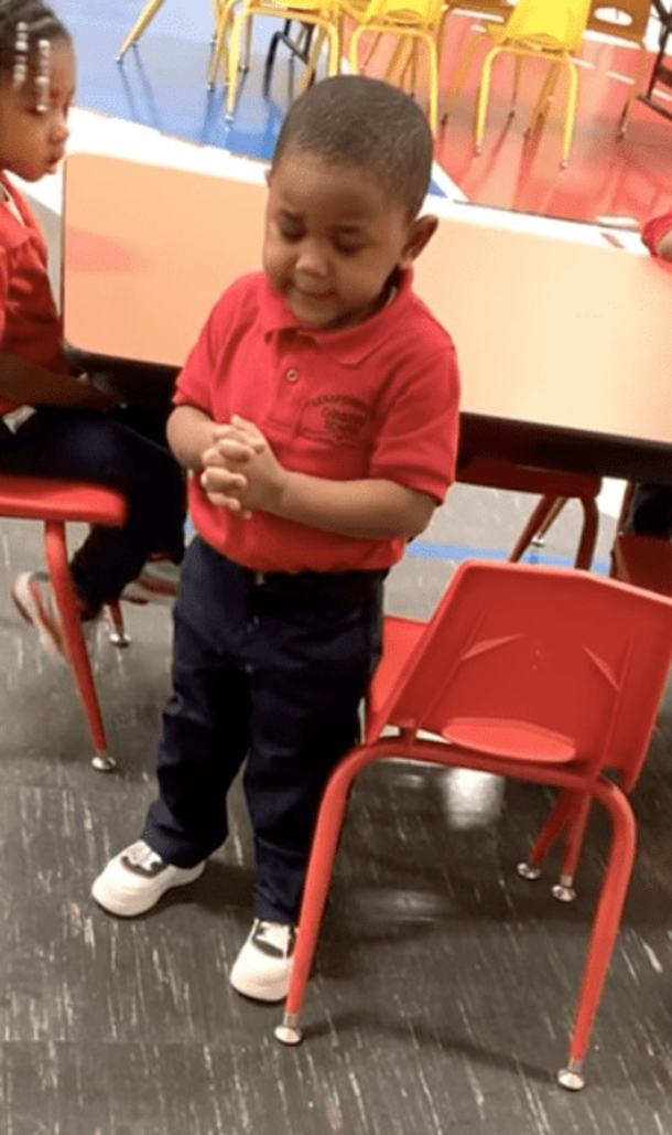 Three-year-old shocks everyone by leading his class in remarkable prayer - picture 2