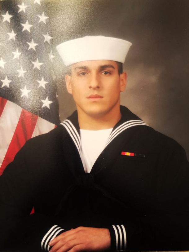 TRAGEDY: Navy Veteran Dies 3 Weeks After Going To Afghanistan: 'Always Wanted To Serve His Country' - picture 2