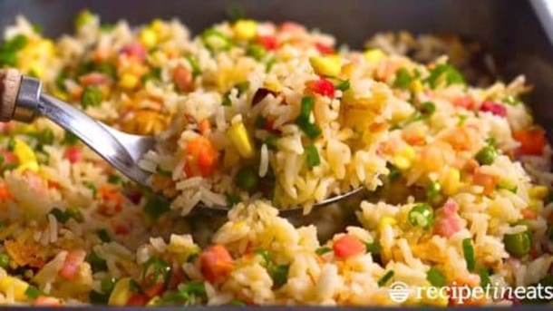 Transform Your Rice Game with This Effortless Baked Fried Rice Recipe! - picture 2