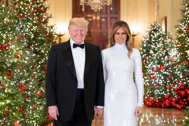 Trump Tells America STOP Saying ‘Happy Holidays’ And Start Saying “MERRY CHRISTMAS!” - picture 3