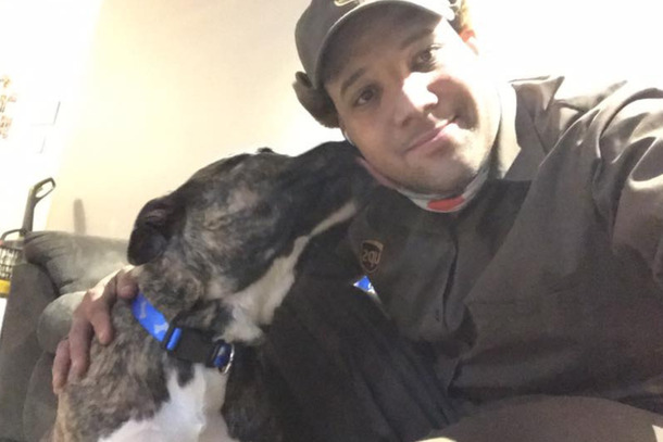 UPS Worker Becomes Friends With A Pit Bull On His Route, Never Expected This Dog Would Change His Life Forever - picture 2