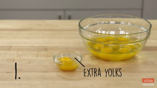 Use these 4 tricks, and you'll have perfectly fluffy scrambled eggs every time - picture 2