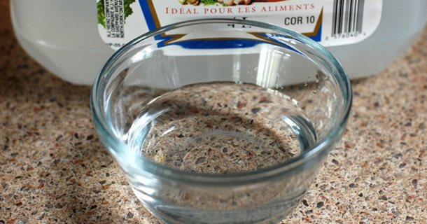 Using This Simple Household Ingredient Will Save You Hundreds Of Dollars On Laundry Detergent - picture 2