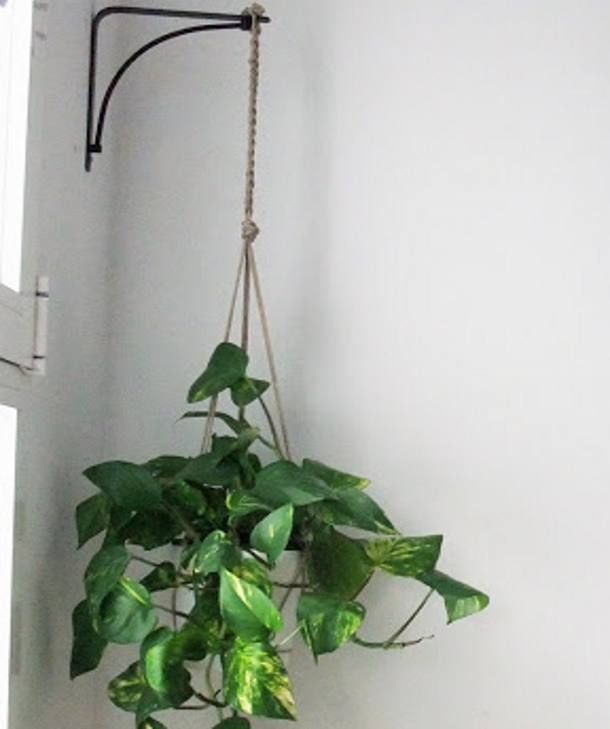 Very Creative Ways To Use Brackets All Around The Home - picture 6