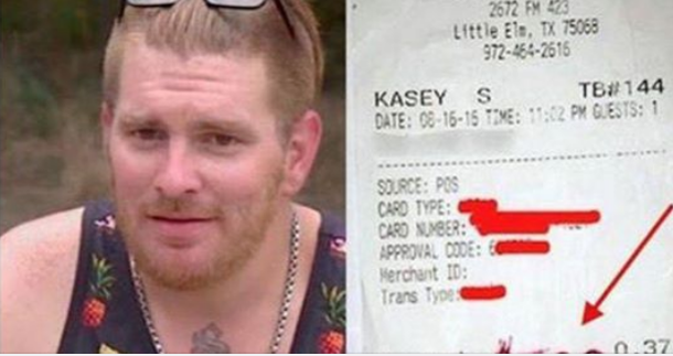 Waiter Shocked By What Family Wrote On Receipt, Now It's Going Viral (Photo) - picture 2