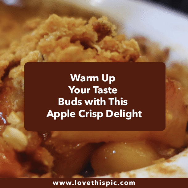 Warm Up Your Taste Buds with This Apple Crisp Delight
