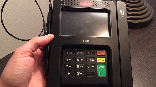 WARNING! Card Skimmers Have Been Discovered At Wal Mart Self Checkouts! This Is What You Need To Know. - picture 2