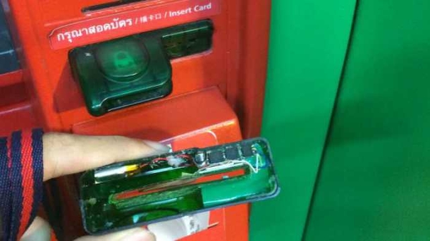 Watch Out For THIS The Next Time You Use The ATM. Scammers Are Using A New Trick To Steal Your Info. - picture 4