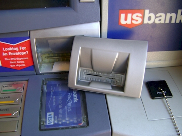 Watch Out For THIS The Next Time You Use The ATM. Scammers Are Using A New Trick To Steal Your Info. - picture 6