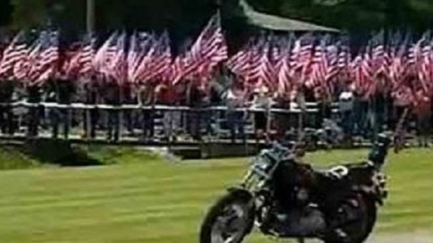 Westboro Baptist Church Protests Marine's Funeral, Gets Unexpected Surprise (Video) - picture 3