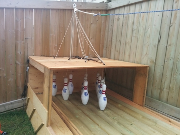 What This Man Builds In His Backyard Is Bananas! Summer BBQs Will Be Awesome At His House! - picture 8