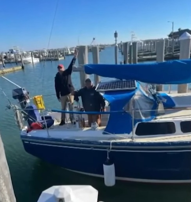 When 2 Men And A Dog Are Lost At Sea After A Storm, Help Arrives From Unlikely Source - picture 2