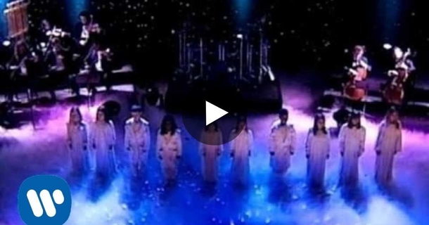 When They Started Performing, I Found My FAVORITE Christmas Song Of ALL Time…This Gave Me Chills! - picture 2