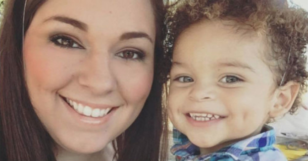 While In Line At Walmart, Stranger Says Her Son Is Repulsive. Her Response Is Perfect - picture 2