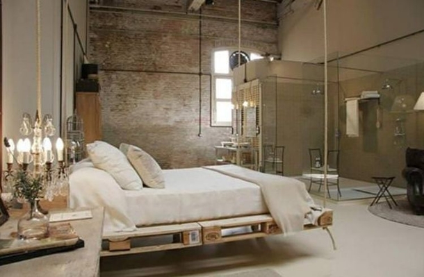Why Buy a Bed When You Can Make One out of Pallets? Here Are 11 Genius Designs to Inspire You. - picture 7