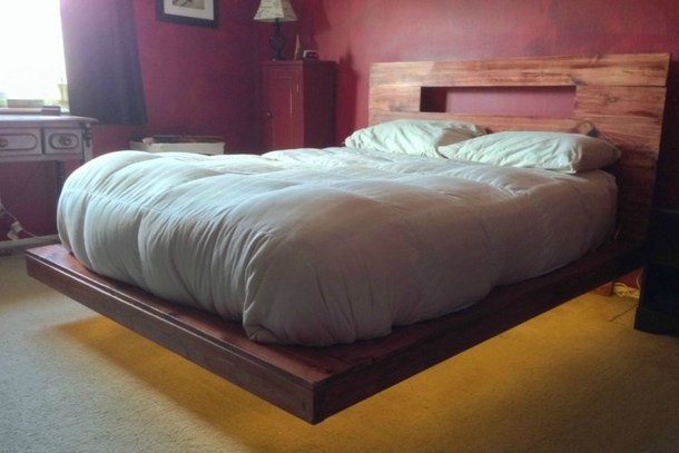 Why Buy a Bed When You Can Make One out of Pallets? Here Are 11 Genius Designs to Inspire You. - picture 8