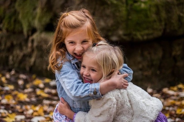 Why Do Moms So Often Mix Up Their Kids’ Names? The Truth Behind Is Very Surprising - picture 2