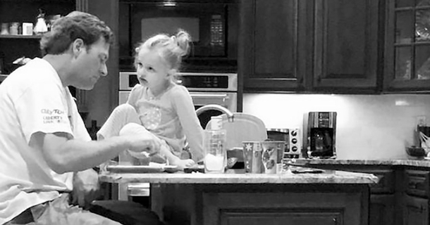 Wife Fed Up With Husband's Long Hours. Then Overhears Daughter's Conversation - picture 2