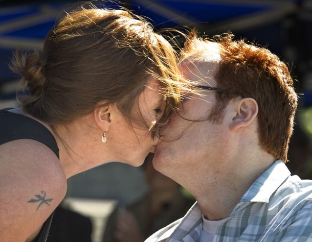 Wife Kissed Husband After Refusing To Pull The Plug, Then He Did This - picture 3