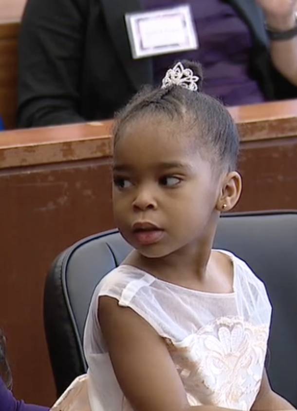 Woman adopts 3-year-old girl she raised as an infant after losing her son - picture 4