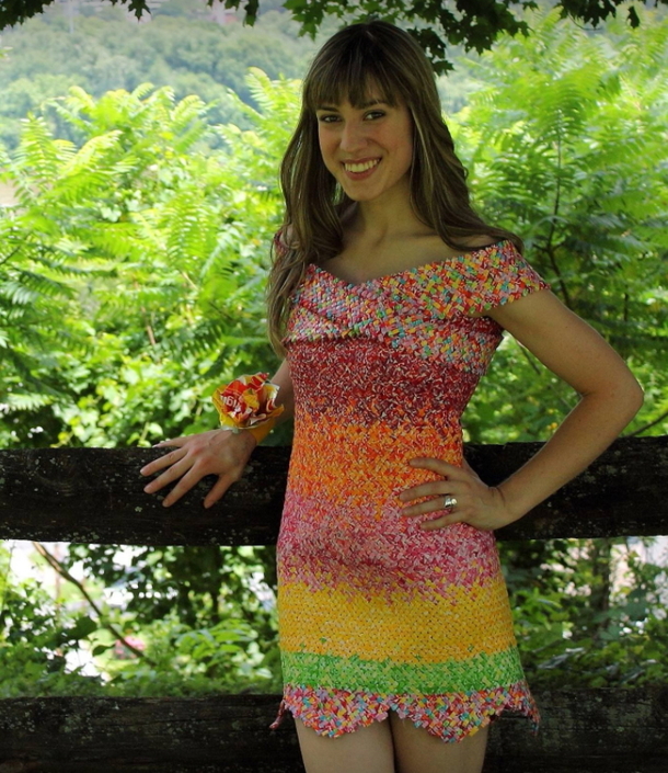 Woman Collects Mounds Of Starburst Wrappers. 4 Years Later, Turns Heads With Her Creation - picture 3