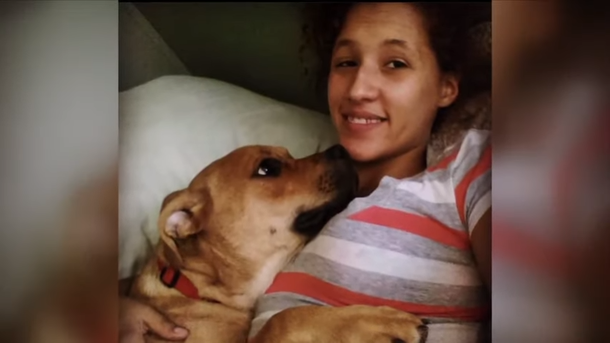 Woman goes to shelter adoption site, and finds her dog who disappeared two years ago - picture 3